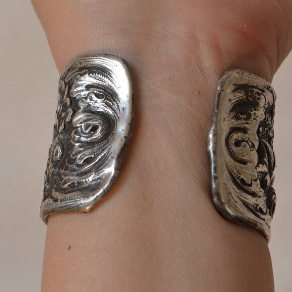 Rare Antique Tiffany Stamped Sterling Silver Cuff Bracelet Wide - Picture 11 of 12